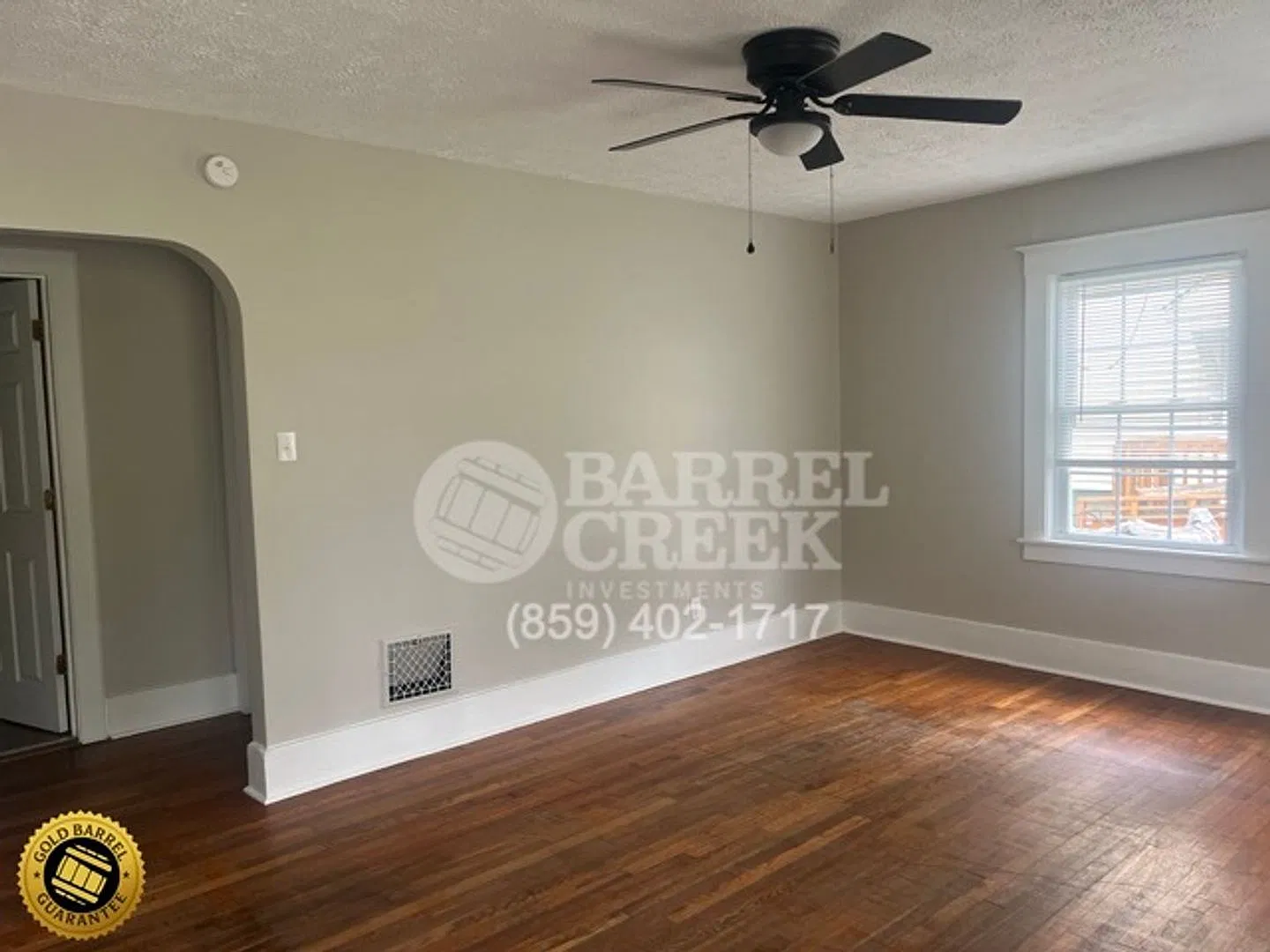 2-bed 1-Bath House + Bonus room + Unfinished Basement — Photo 2