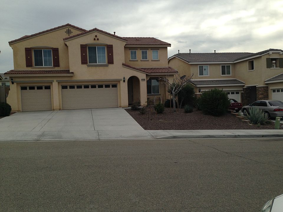 1st image of 15849 Brittle Brush Ln