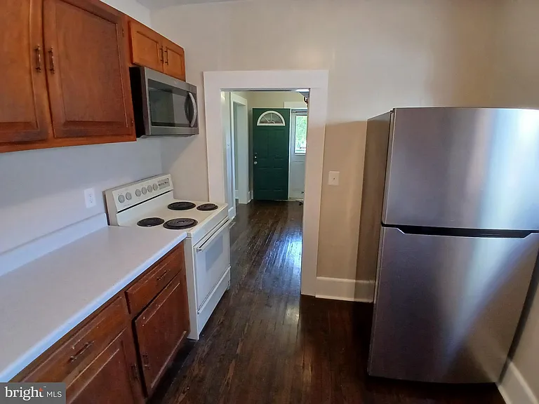8704 Rhode Island Ave — Photo 12