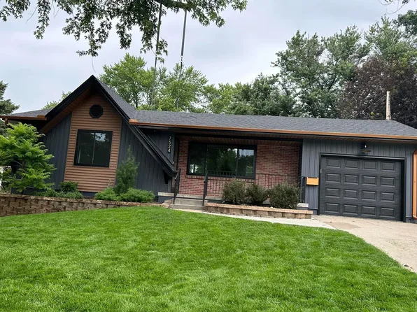 7524 Pasadena Ave, Omaha, NE 68124