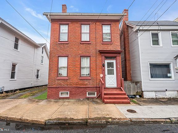 2nd image of 6 Walnut St