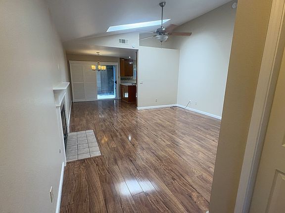 2nd image of 1617 Cashmere Dr