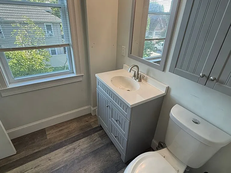 21 N Kershaw St — Photo 39