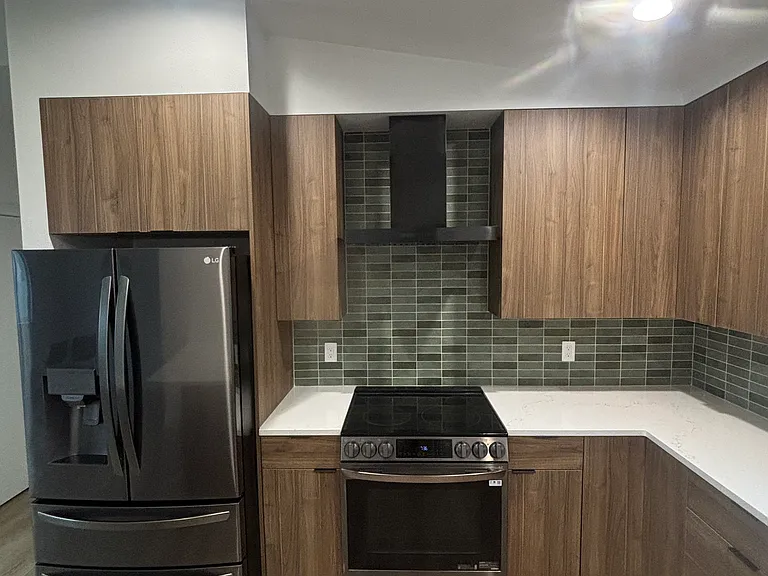 3924 W Longfellow Ave #B — Photo 3