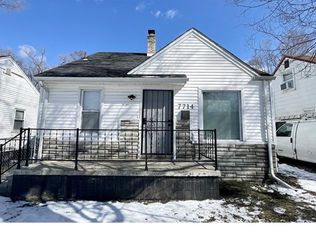 7714 Heyden St, Detroit, MI 48228