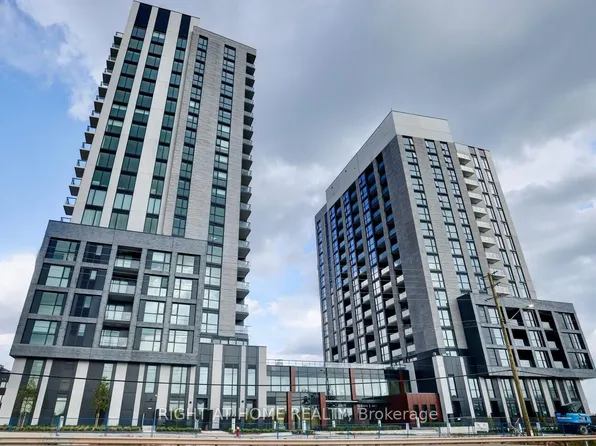 3071 Trafalgar Rd #410, Oakville, ON L6H 6K7