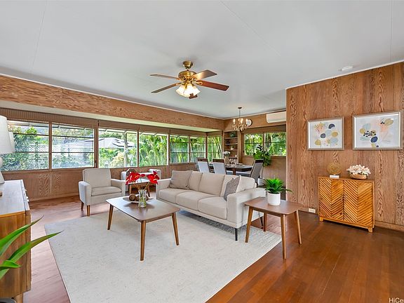 4th image of 2947 Manoa Rd