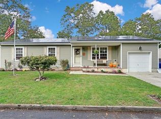 716 Ensign Ave, Beachwood, NJ 08722