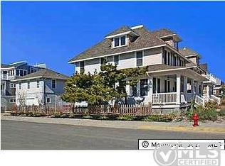 810 S Atlantic Ave, Beach Haven, NJ 08008