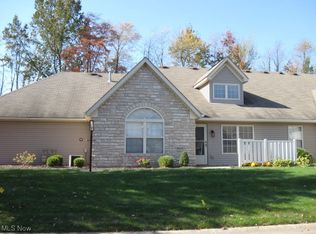8833 Scotslanding Cir NW, Massillon, OH