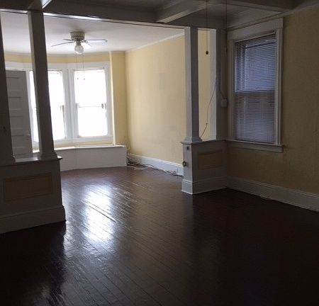 5th image of 331 Millburn Ave APT 2