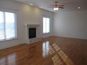 2nd image of 4812 S Lakewood Dr