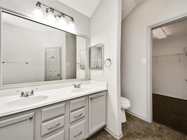 26131 Travis Brook Dr — Photo 12