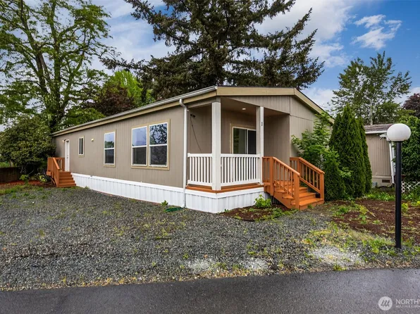 1720 Maple Lane #1, Kent, WA 98030