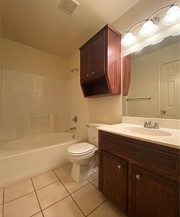 5th image of 1608 Van Zanten Dr
