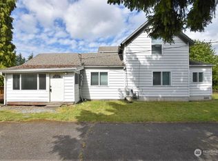 2611 S 135th St, Seatac, WA