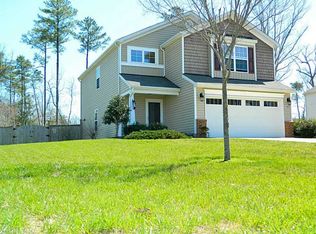 7225 Vaden Dr, Gloucester, VA 23061