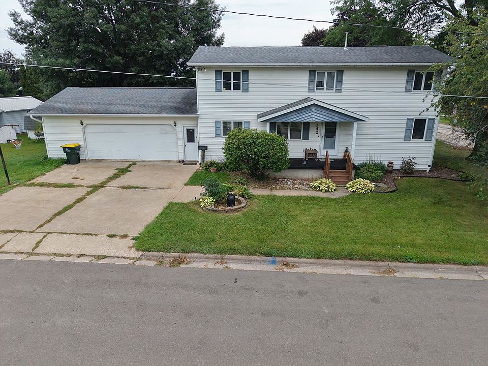 1st image of 242 Taylor St