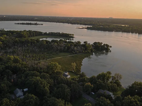 12056 Everton Ave N, White Bear Lake, MN 55110