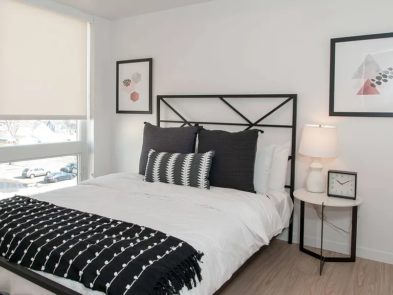 CityLine — Photo 7