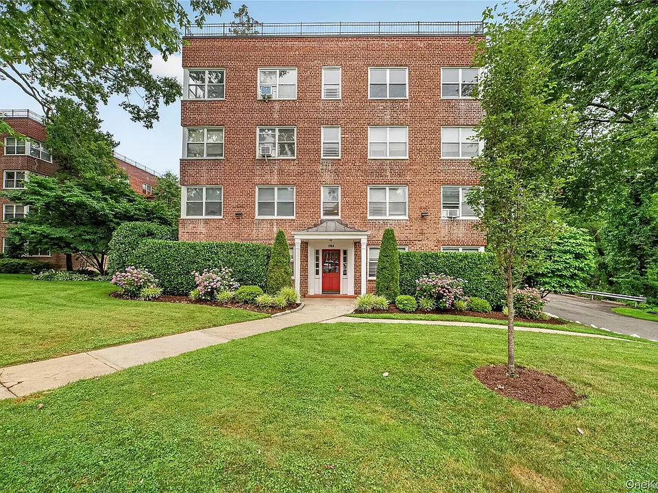 793 Palmer Rd #2F