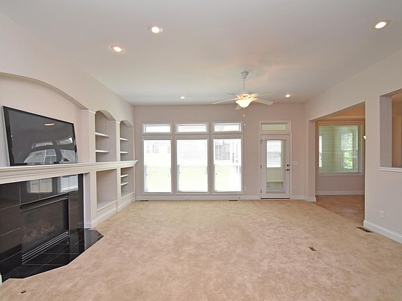 4th image of 3799 Brookhaven Ct