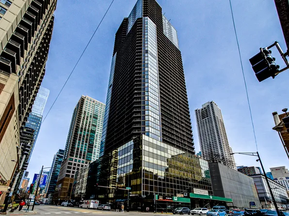 10 E Ontario St APT 4005, Chicago, IL 60611