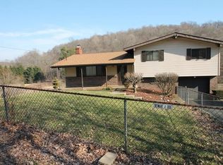 319 Bovard Luxor Rd, Greensburg, PA 15601