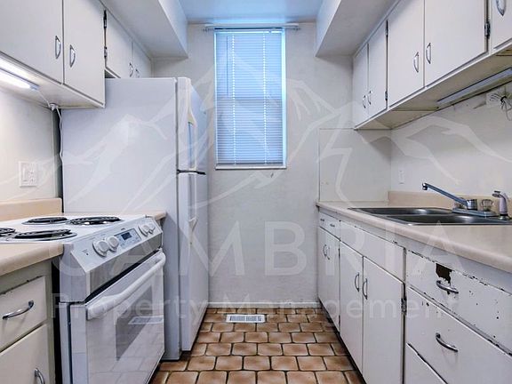 4th image of 4428 S Rosehaven Ct #T-c