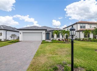 20463 Pebble Glen Dr, Estero, FL 33928