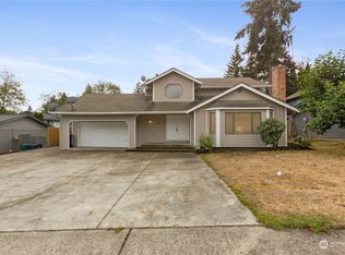 2707 SW 347th St, Federal Way, WA 98023