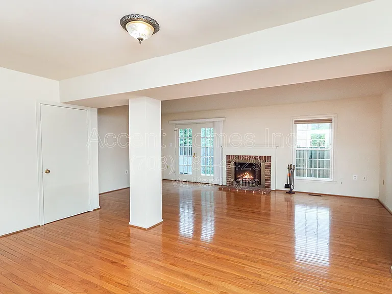 2514 S Arlington Mill Dr #C — Photo 4