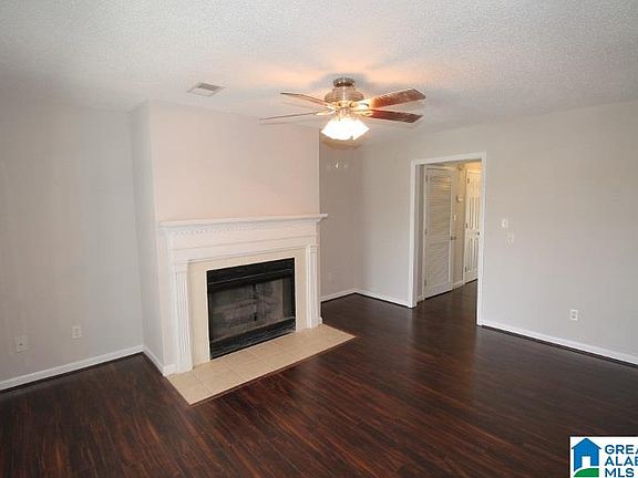 3rd image of 4898 Cheshire Ln