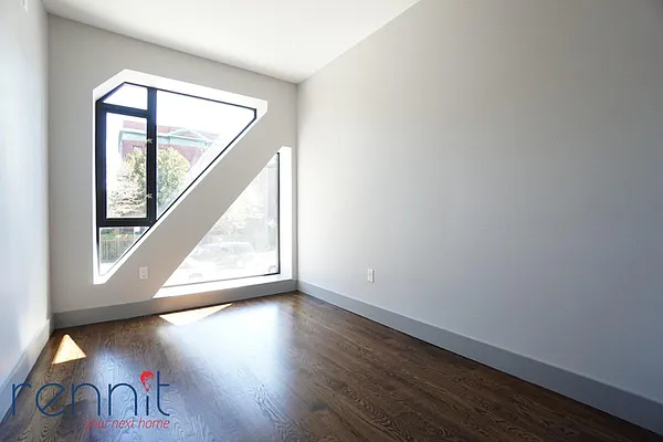 Rented by Rennit Inc. | media 30