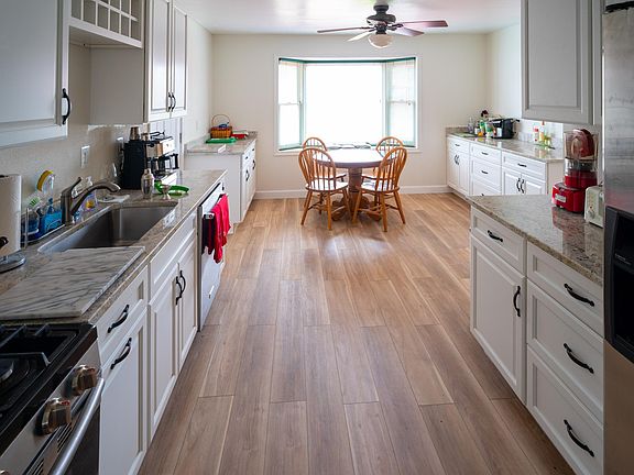 Completely remodeled kitchen, November 2020.