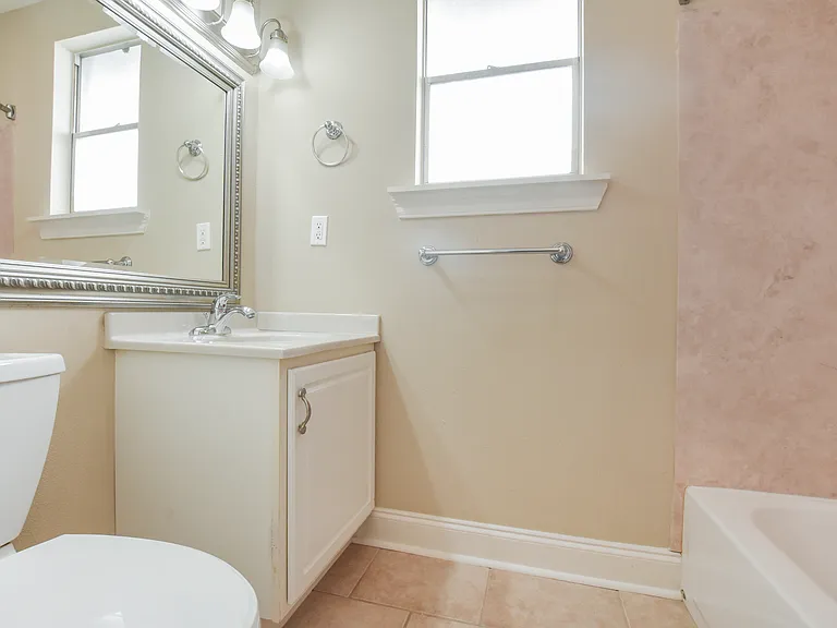 441 Helios Ave — Photo 11