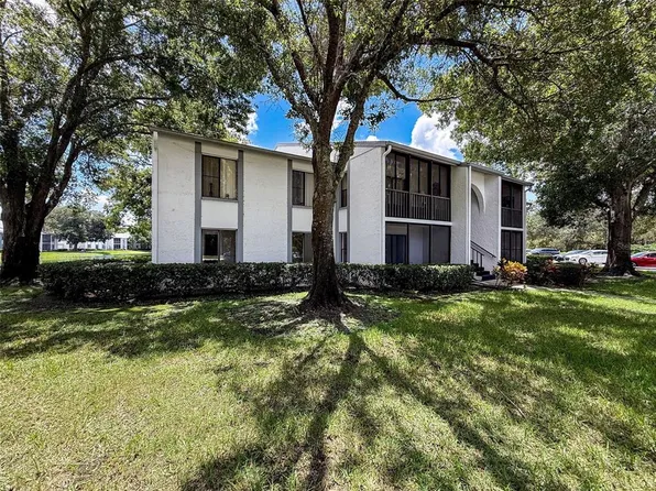 1135 Pine Ridge Cir W APT A1, Tarpon Springs, FL 34688