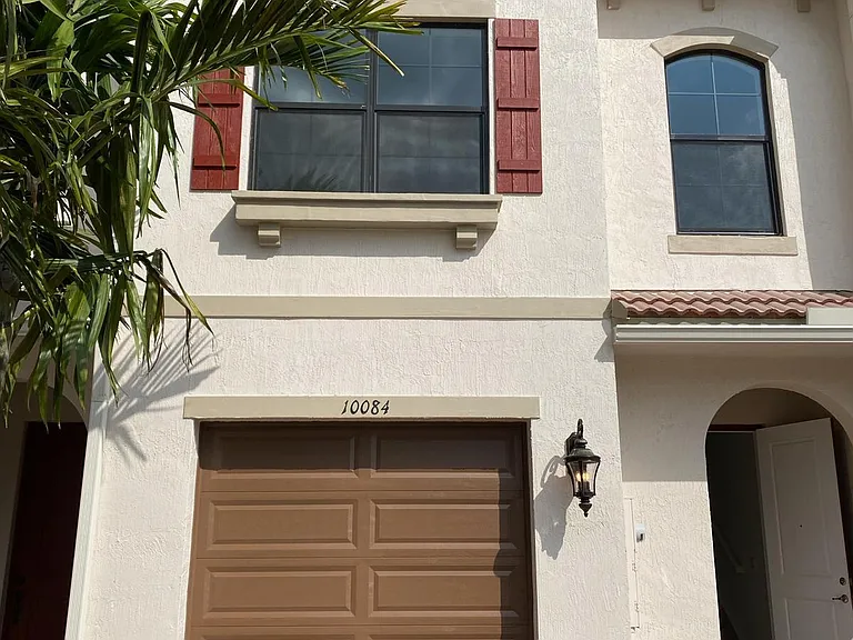 10084 Brickhill Dr — Photo 5