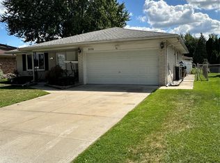 3076 Charity Dr, Sterling Heights, MI 48310