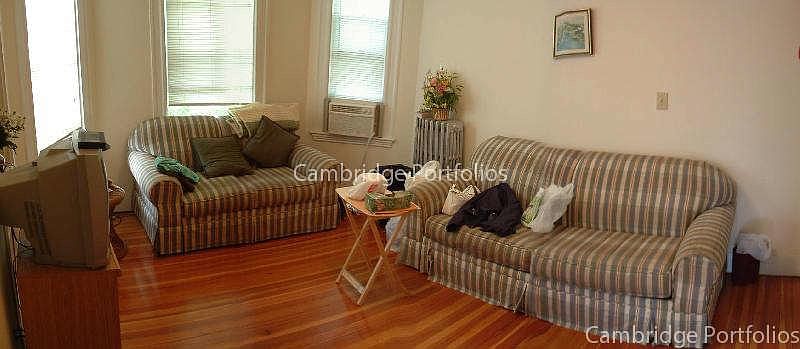 2nd image of 380 Washington St #319