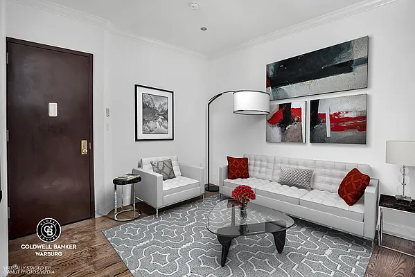 Rented by Coldwell Banker Warburg | media 7