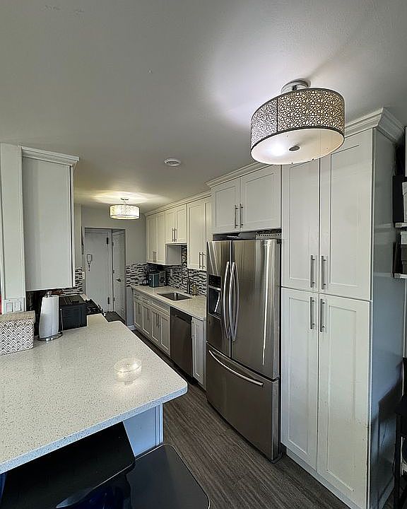 1st image of 1841 Central Park Ave APT 6N