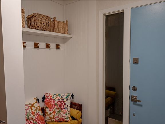 5th image of 18267 Glencreek Ln