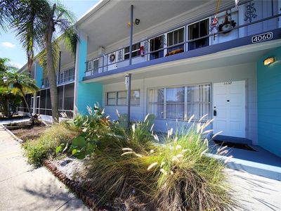 4060 55th St N APT 1110, Kenneth City, FL, 33709