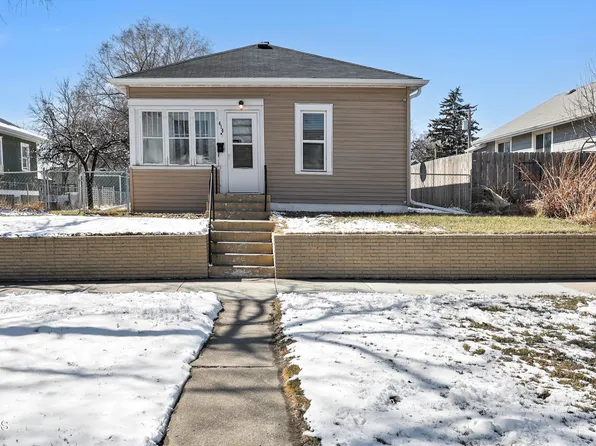 410 N 14th St, Bismarck, ND 58501