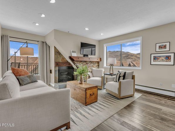 1401 Lowell Ave #31