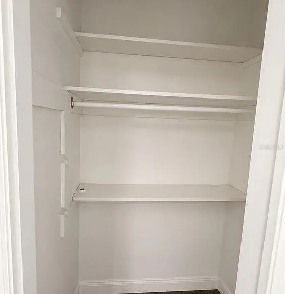 616 Ellendale Dr — Photo 13