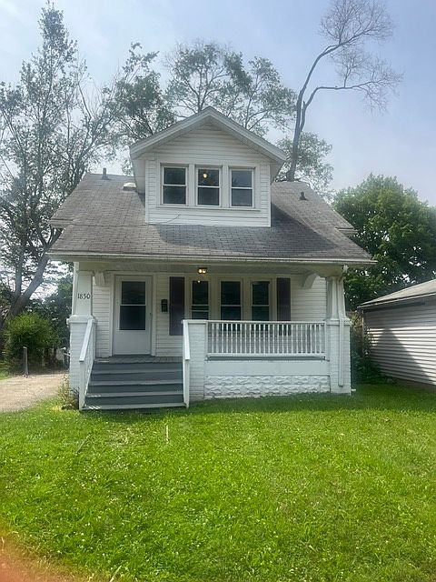 front of house with porch