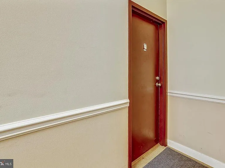 1736 Willard St NW #505 — Photo 17
