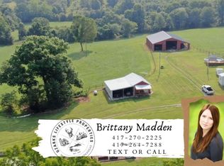 7300 Wade Dr, Mountain Grove, MO 65711